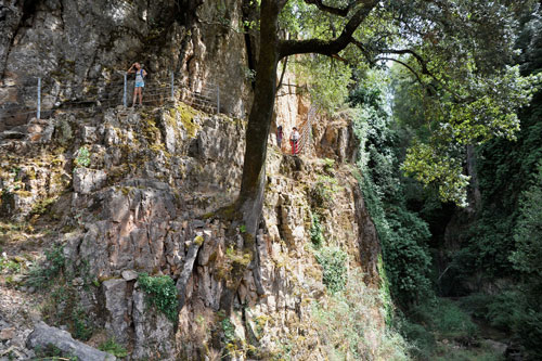 Wanderweg zum Wasserfall