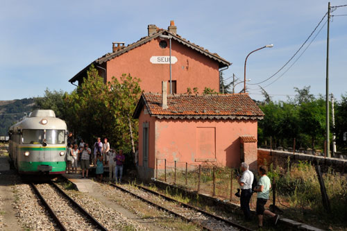 am Bahnhof von Seui