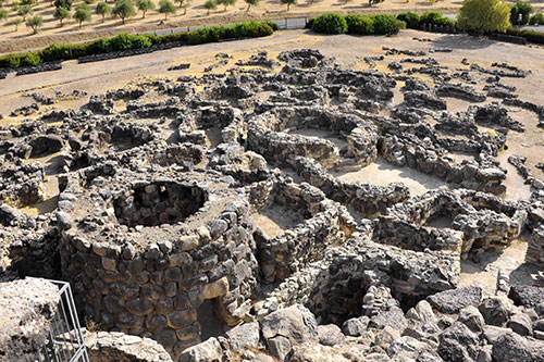 Nuraghe Su Nuraxi, Dorf